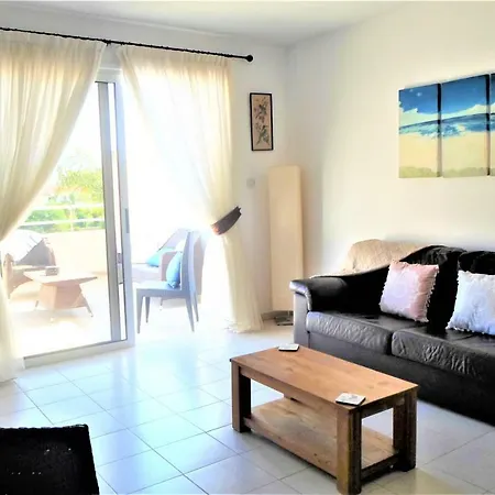 Apartman 2 Bedroom Apartment, Nissi 3 *